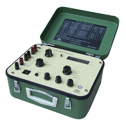 UJ33D11